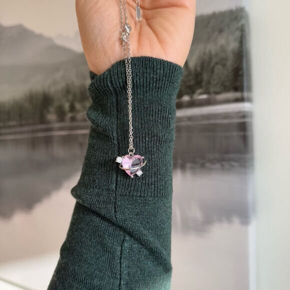 Y2k pink heart shape pink zirconia necklace on stainlesss steel silver chain - Picture 7 of 7